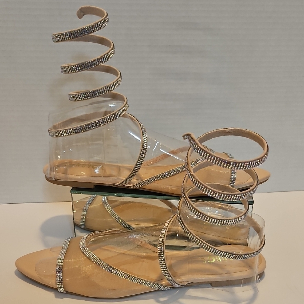 Elegant Rhinestone Spiral Strap Sandals - Nude